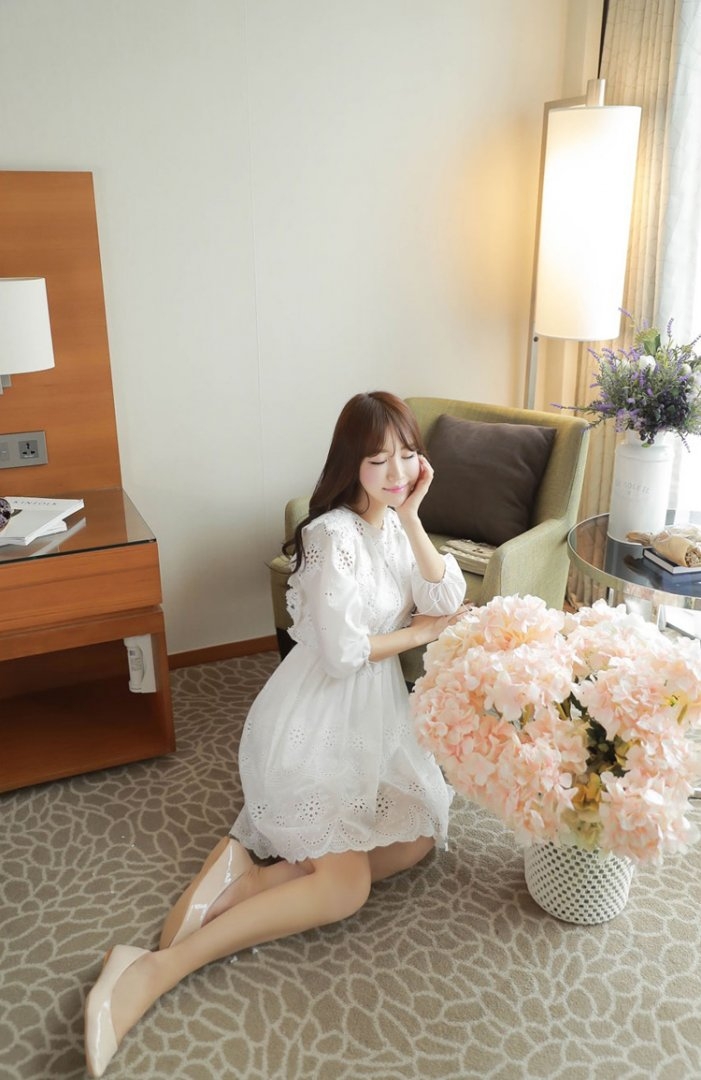 性感高跟鞋美少妇极品美腿私拍