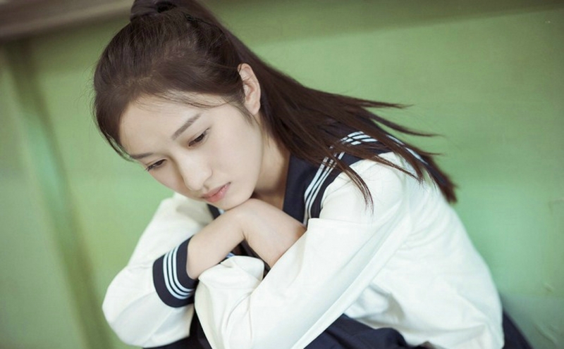 马尾辫美女校花jk制服教室写真