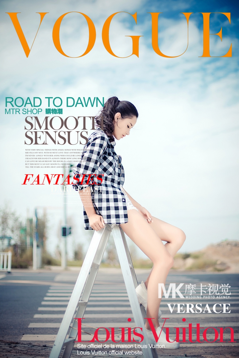 街拍美女小蛮腰大长腿性感写真