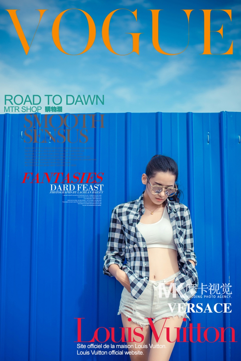 街拍美女小蛮腰大长腿性感写真