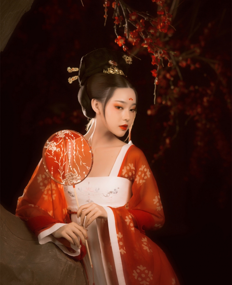 古代美女红妆素裹美艳动人图片