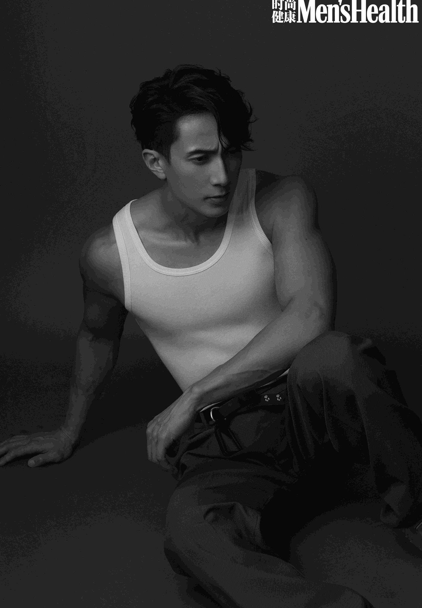 吴尊《男士健康》8月杂志新封面时尚大片晒身材