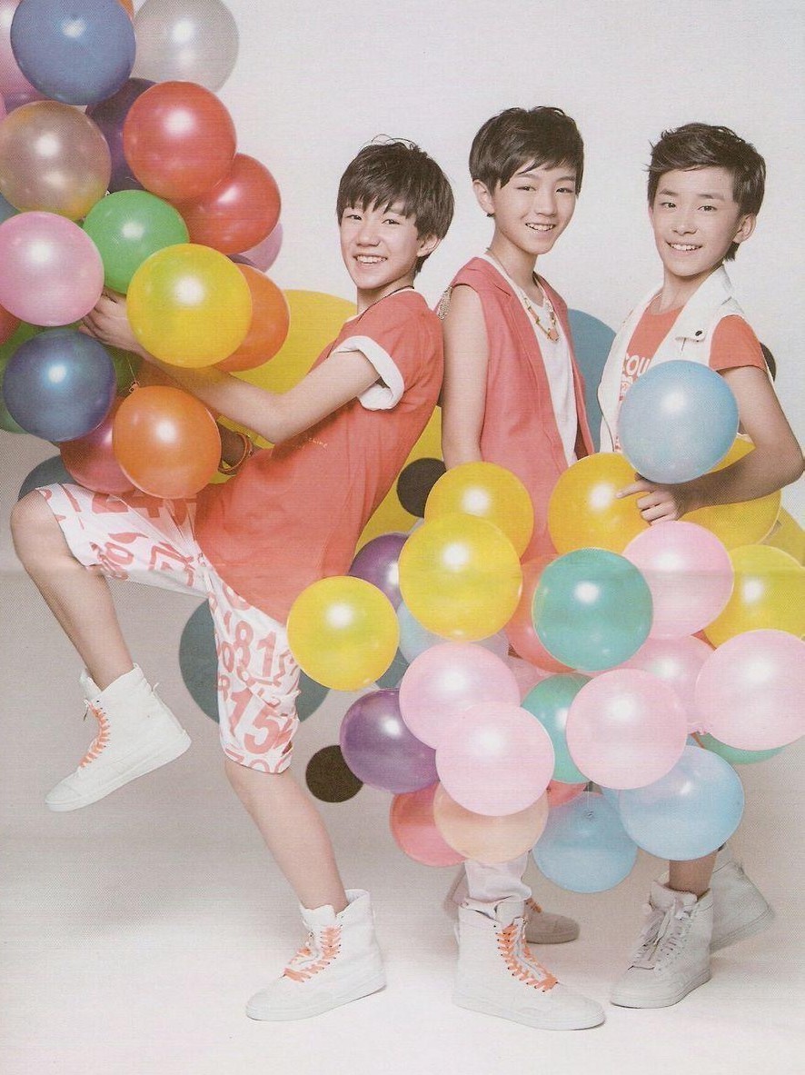 TFBOYS组合出道八周年三人合照精美图集