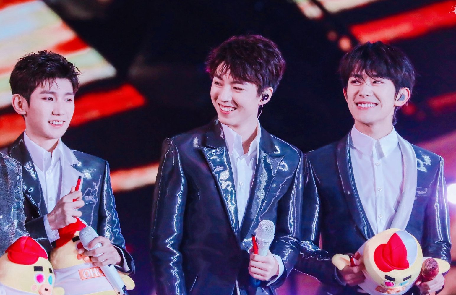 TFBOYS组合出道八周年三人合照精美图集