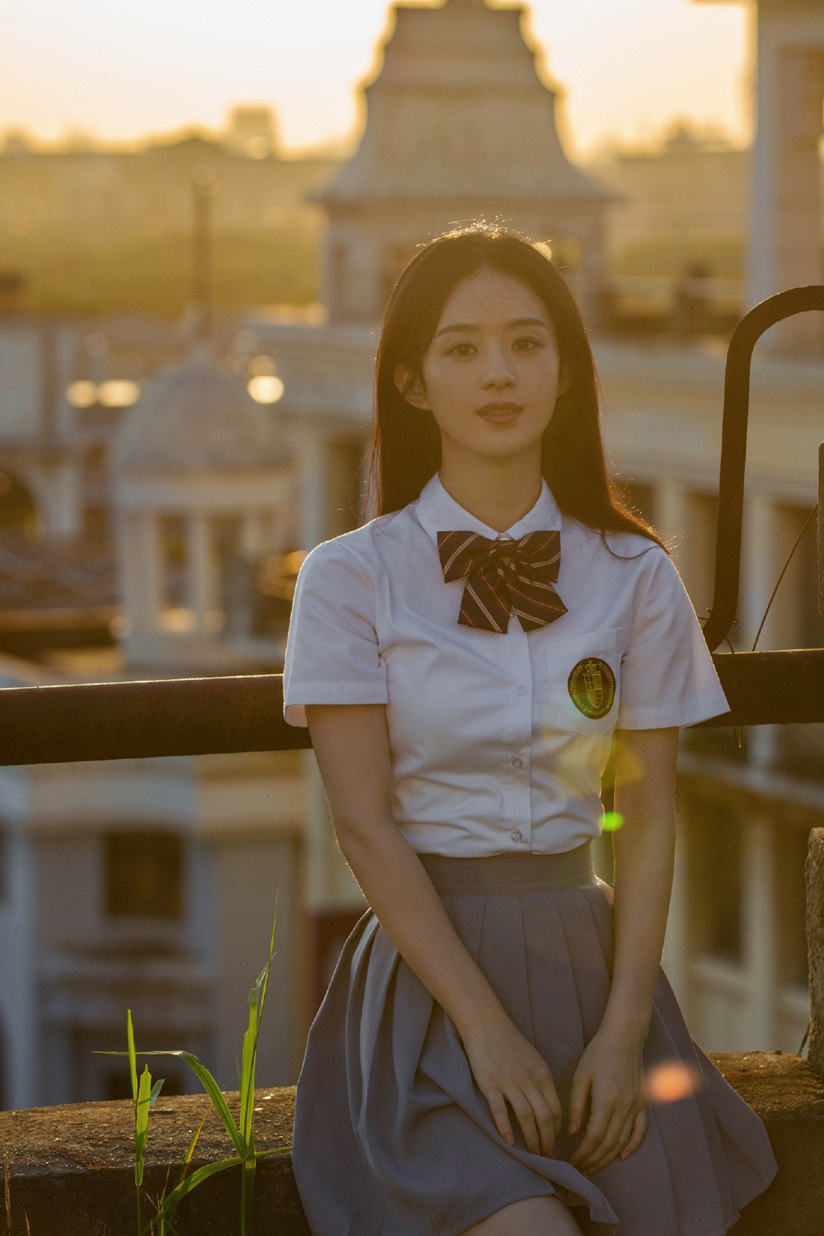 赵丽颖演的吴恬静甜美学姐MV截图