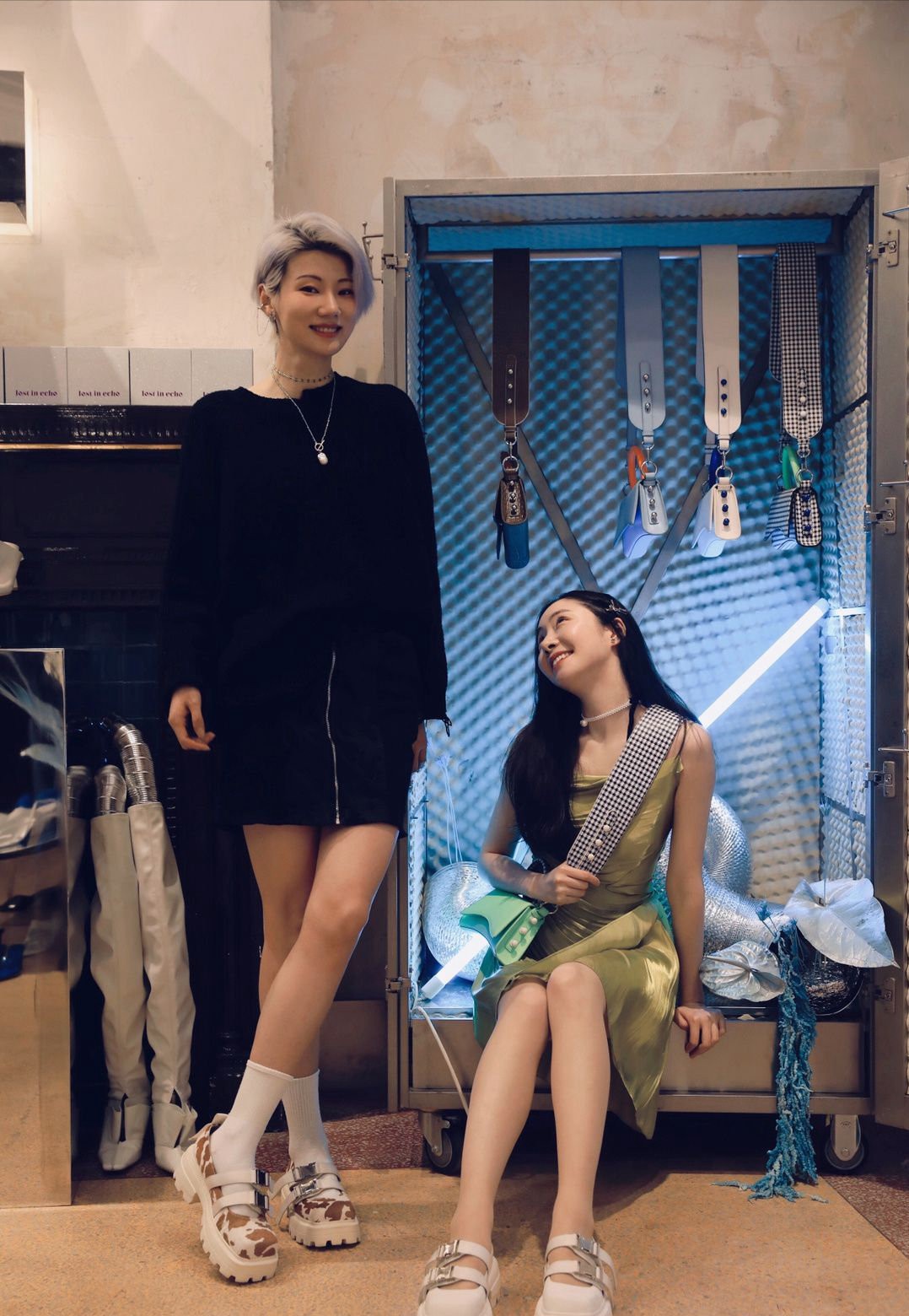 陈露和闺蜜王萌的合照