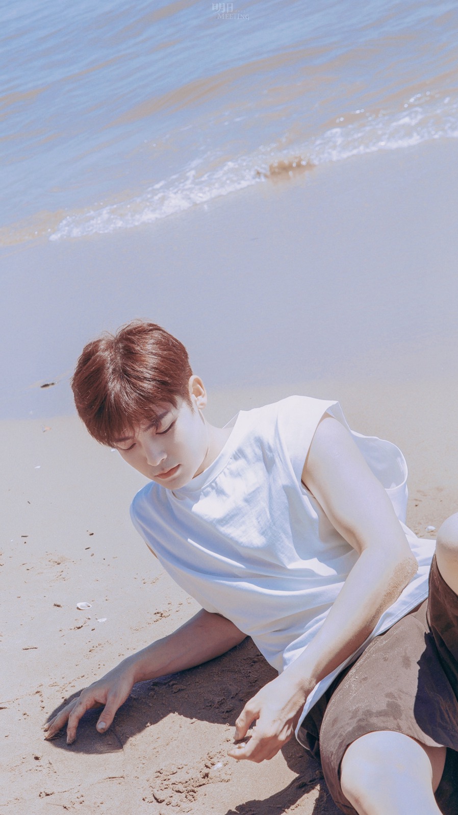 侯明昊周也海边大片又欲又甜