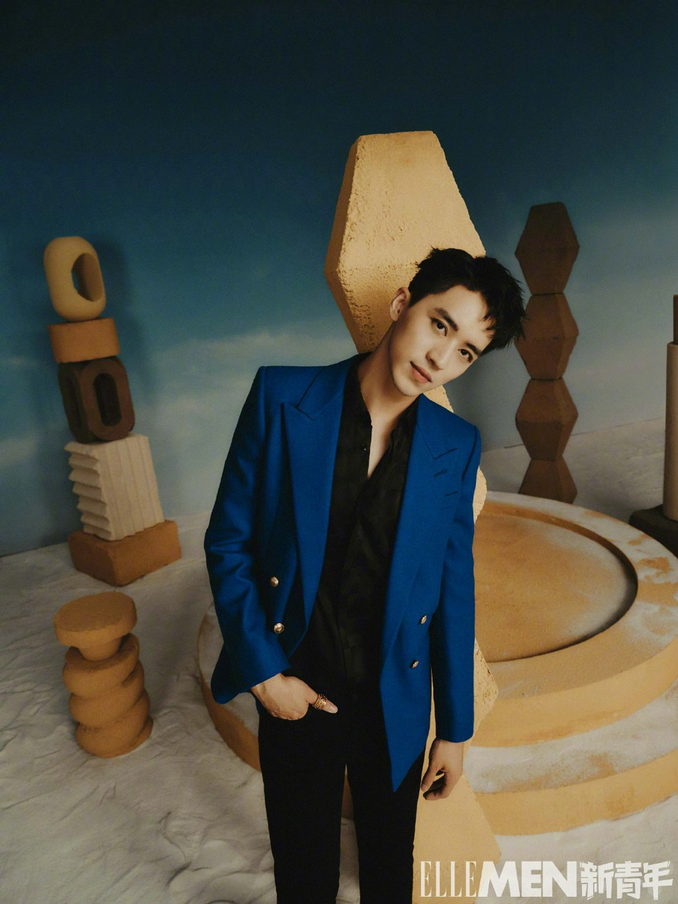 许魏洲酷帅造型尽显成熟魅力写真