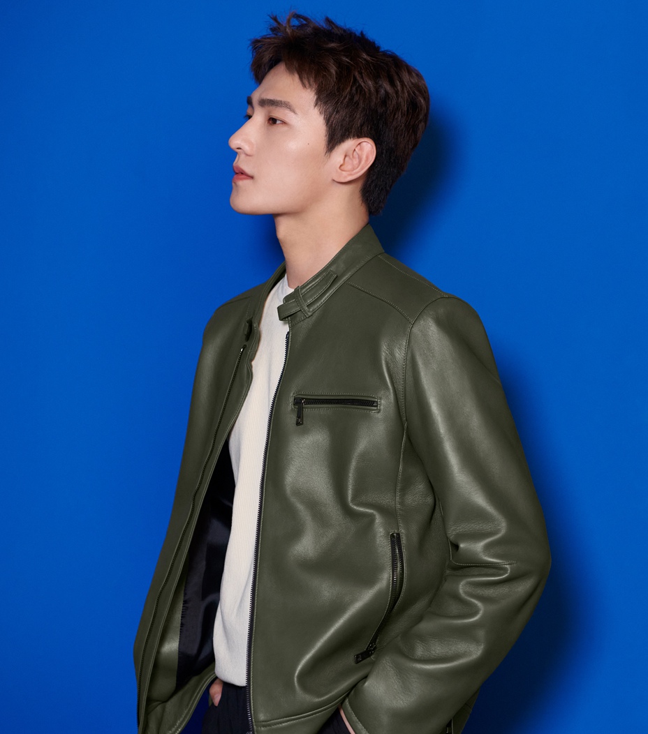 限定秋日男友杨洋红蓝秋冬大片