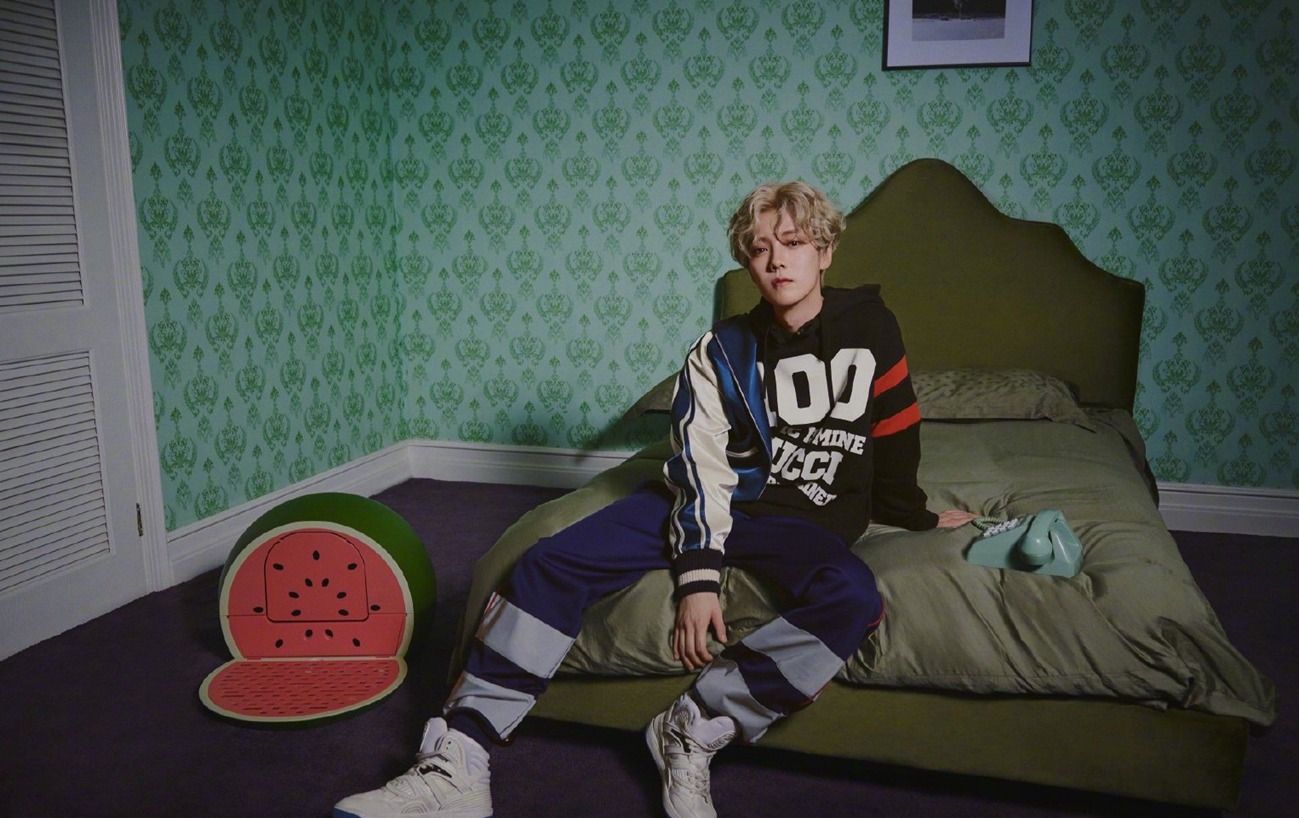 鹿晗时装L’OFFICIEL 9月刊内页大片