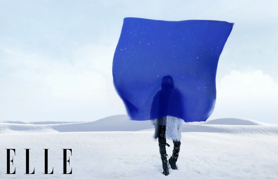 易烊千玺独特造型个性十足写真