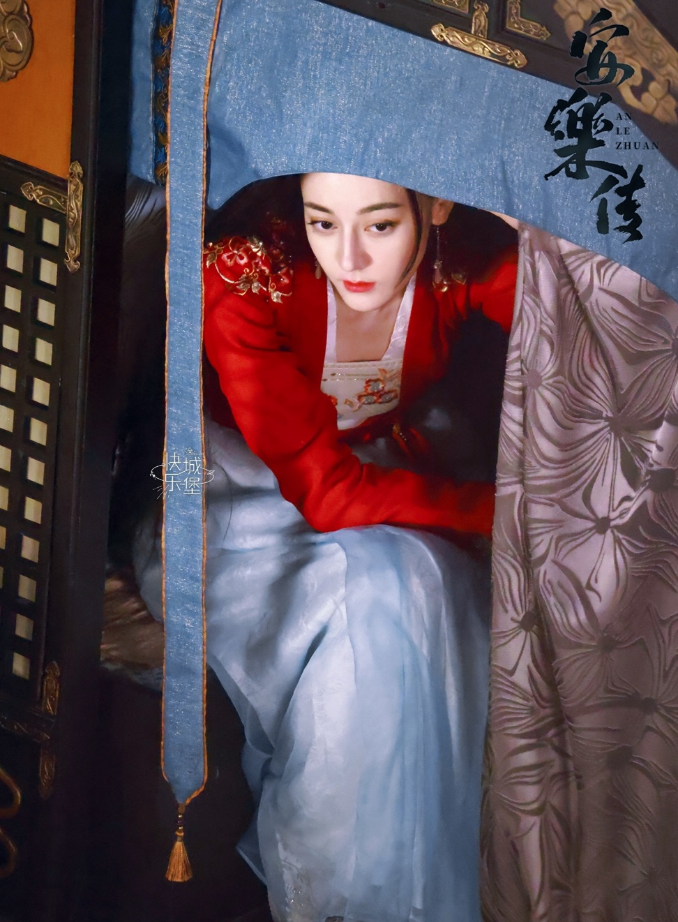 迪丽热巴安乐传白发侧颜路透照侧颜好优越