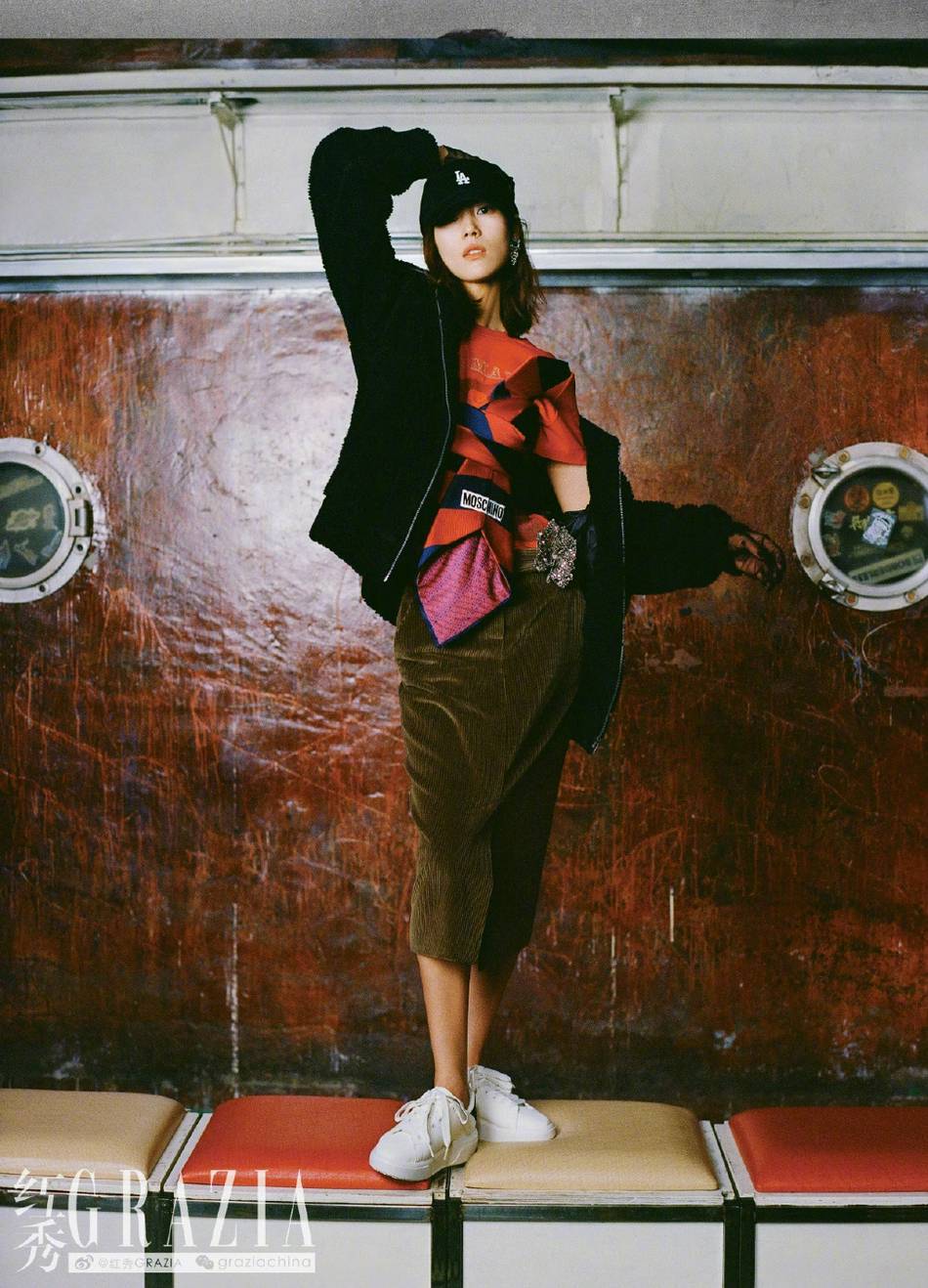 刘雯百变造型又美又飒杂志写真