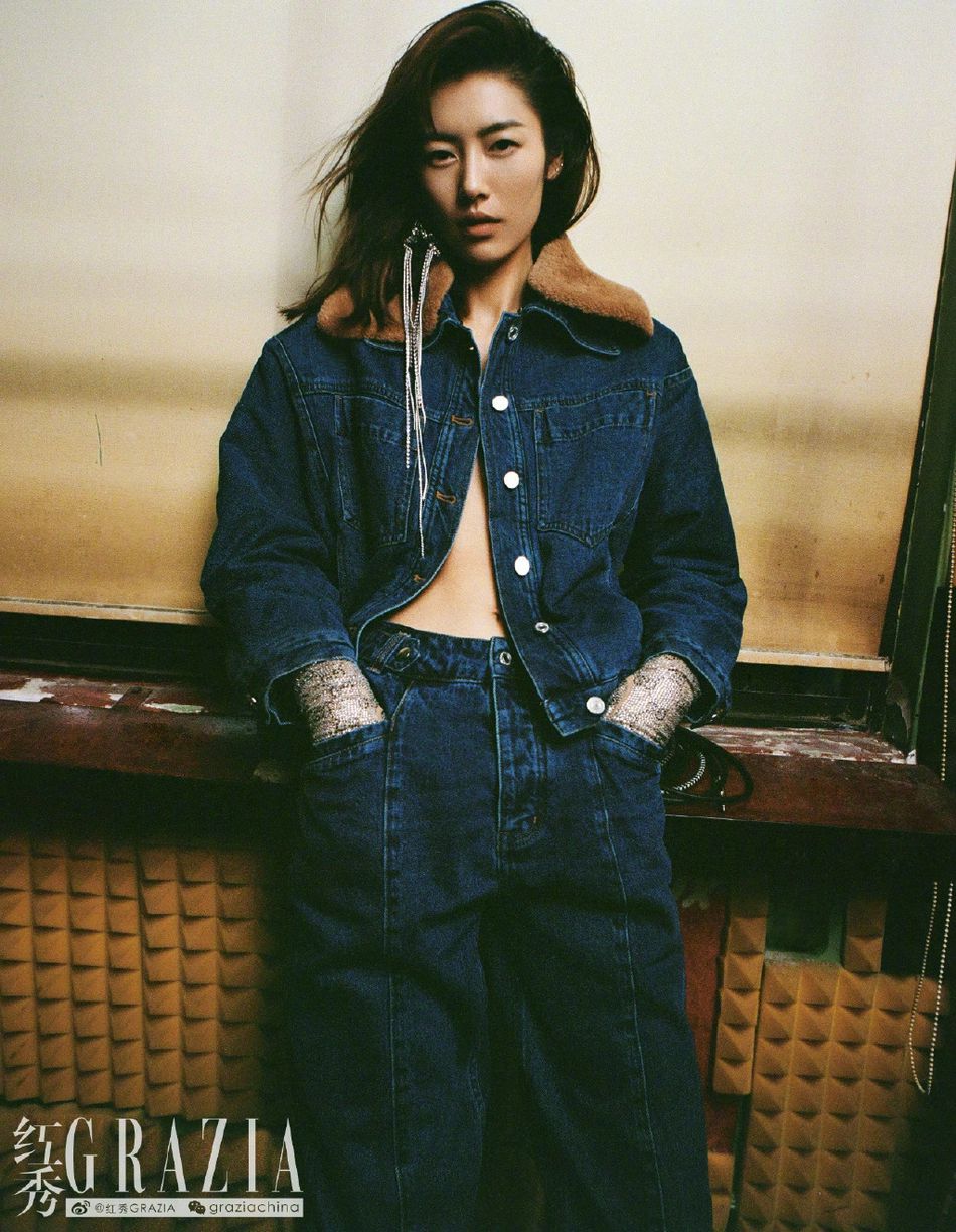 刘雯百变造型又美又飒杂志写真