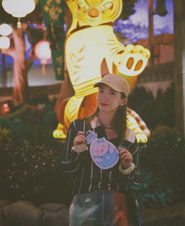 孟美岐环球影城plog可盐可甜可酷飒