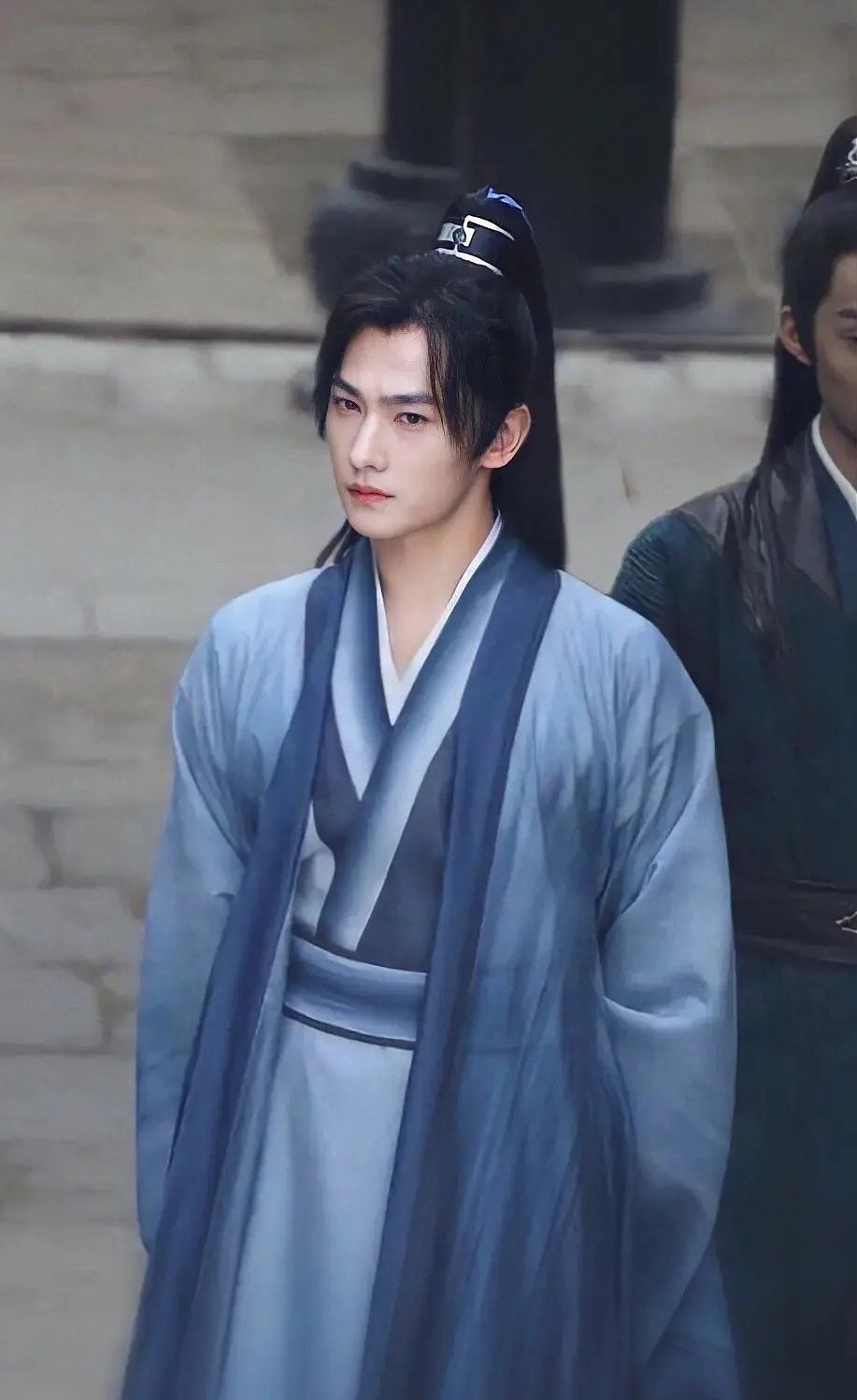 杨洋且试天下精致妆造丰兰息图片