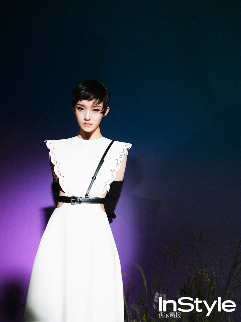 林允露耳短发杂志封面大片高级感十足