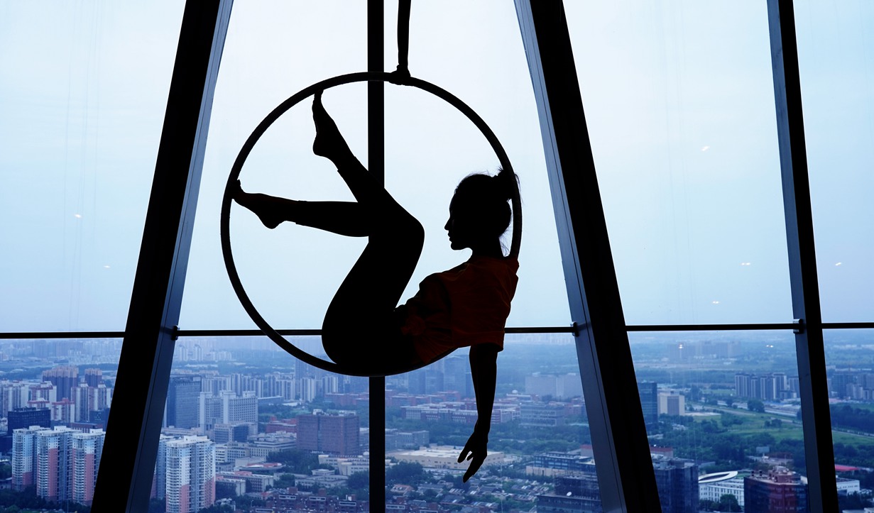 李沁光影瑜伽写真彰显好身材