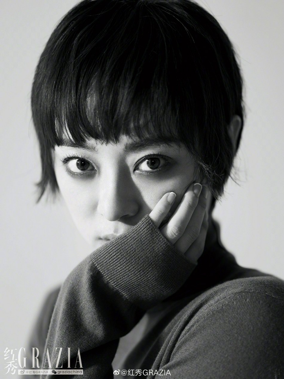 孙俪简约造型演绎成熟魅力写真