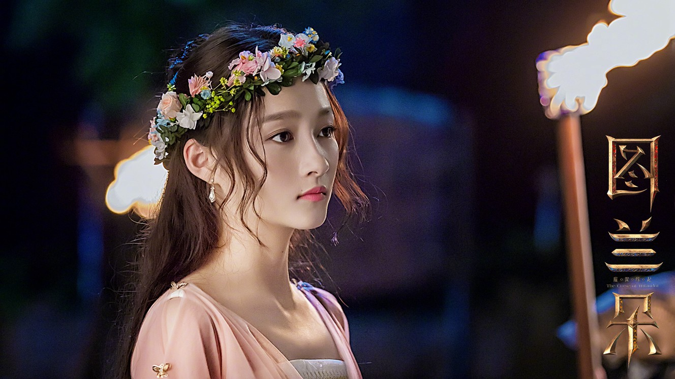 关晓彤图兰朵鲜花妆头戴花环美若天仙图