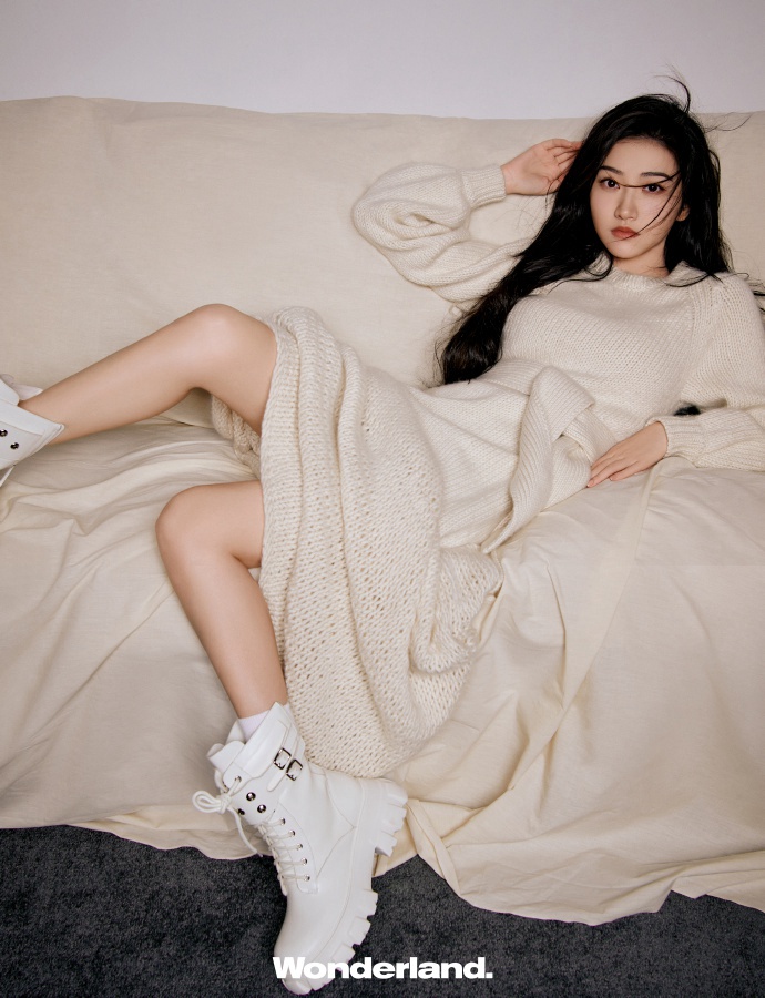 景甜时尚造型百变风格杂志写真