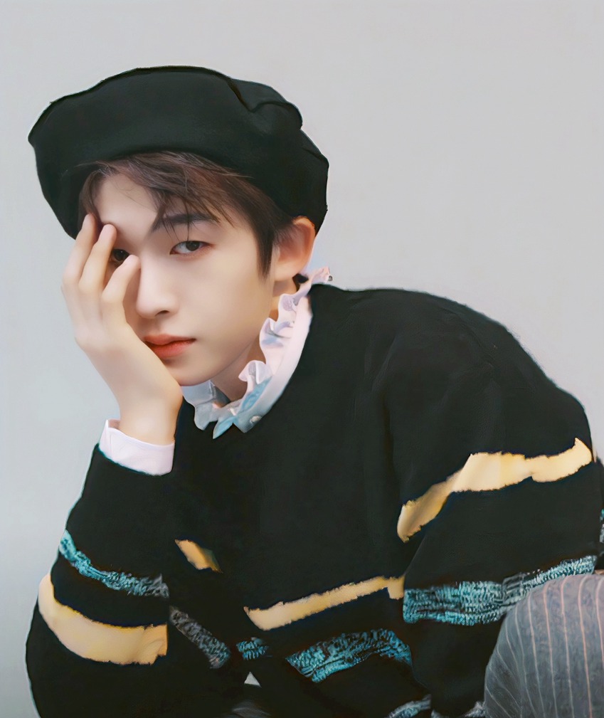 刘宇秋日冷感大片帅气迷人