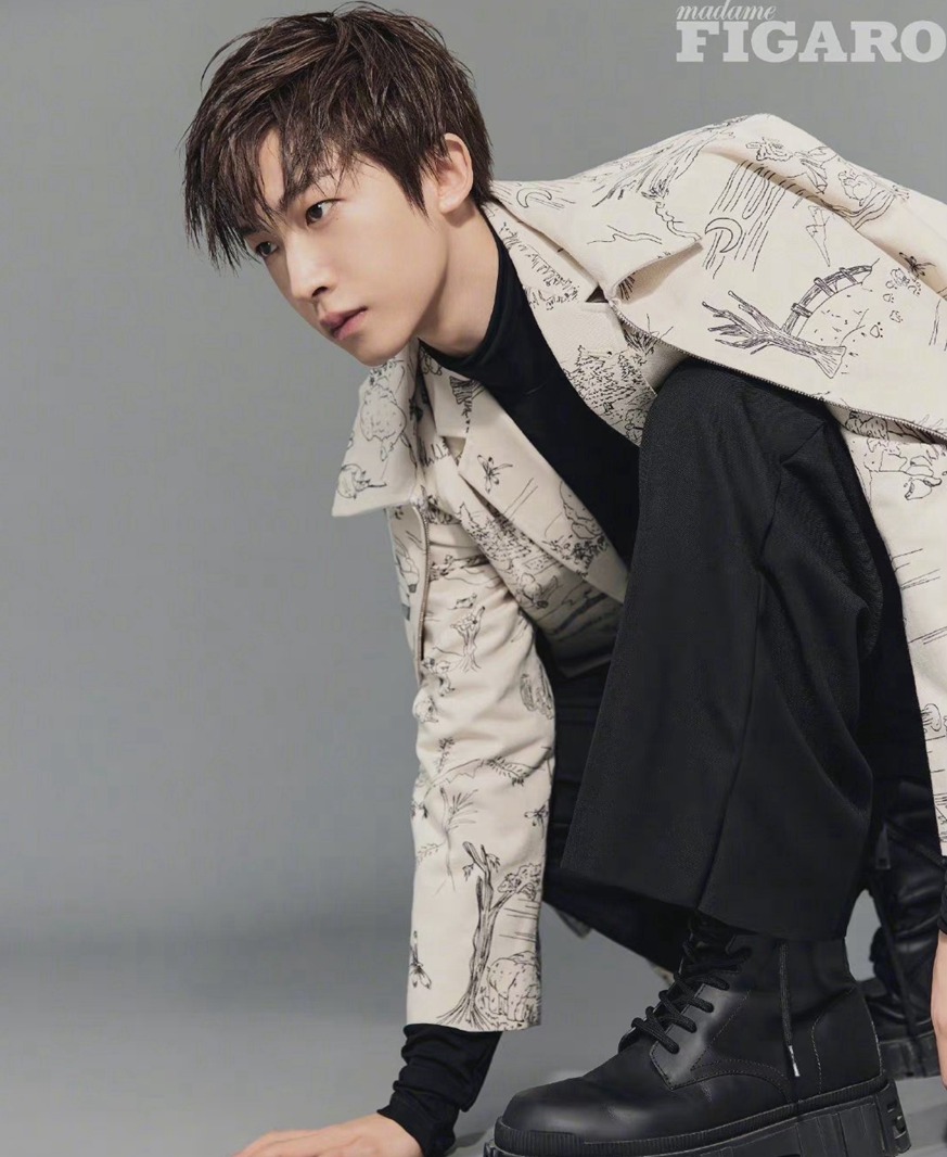 刘宇秋日冷感大片帅气迷人