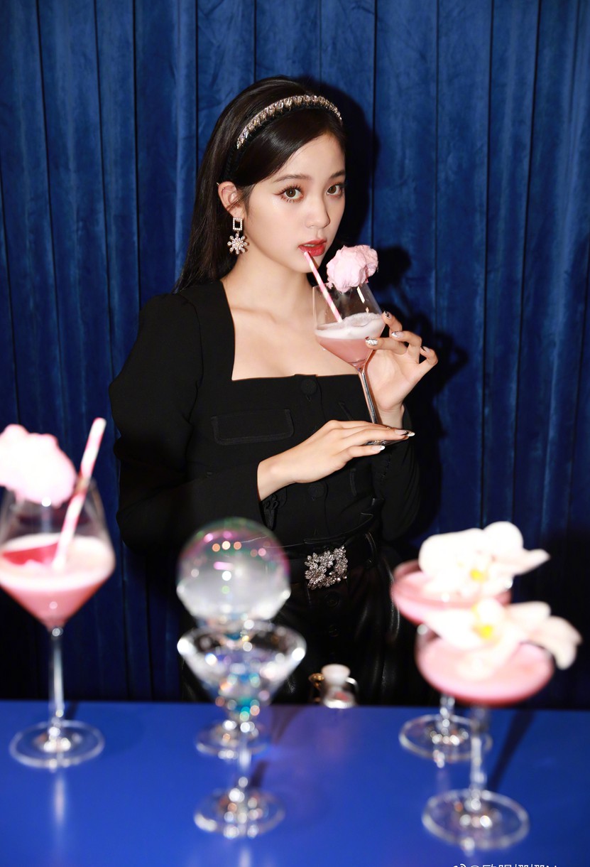 欧阳娜娜千金妆教程化身高贵冷艳千金美照