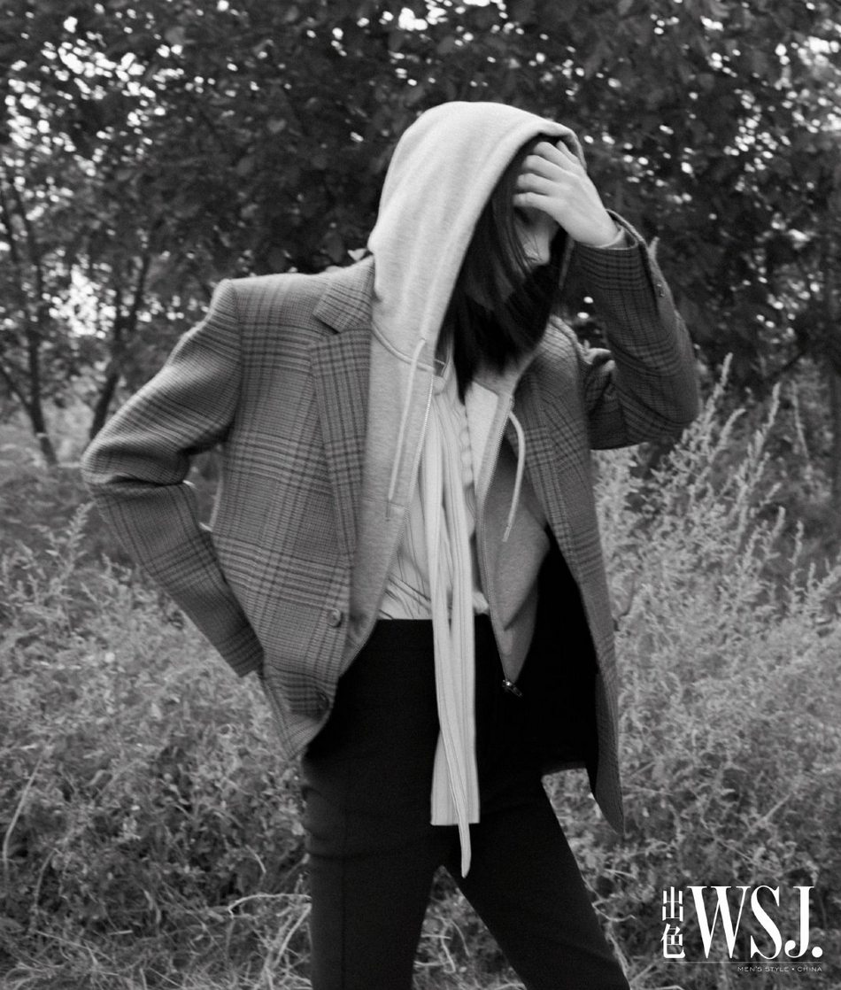 迪丽热巴男友风造型氛围感十足