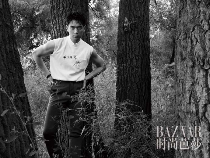 李现以梦为马腔调十足生日写真