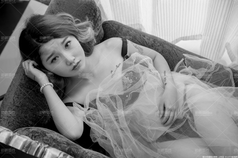 内衣美女极品透视人体之美写真