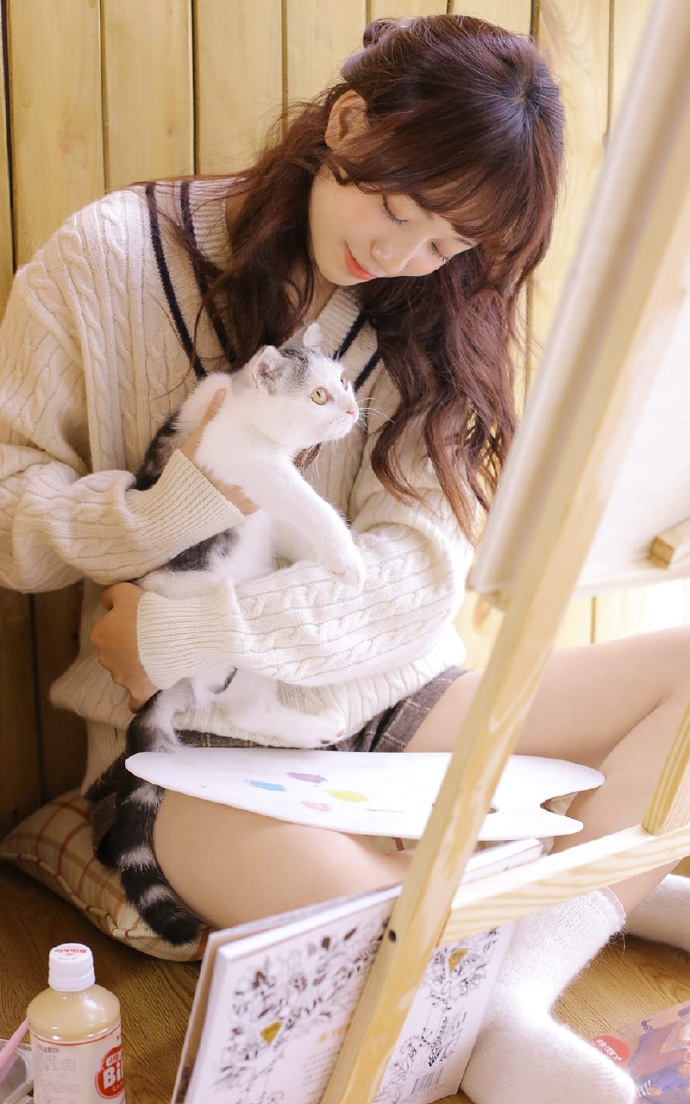 小清新美女白皙大长腿私房写真