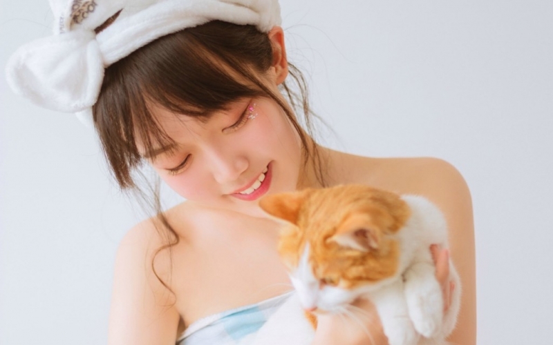 浴缸美女香肩锁骨性感撩人私拍