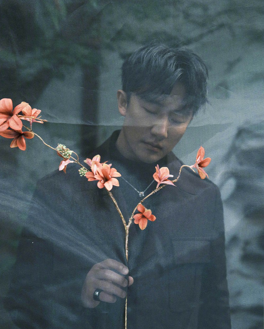 黄轩、宋茜风起洛阳芭莎野宴古风古韵大片