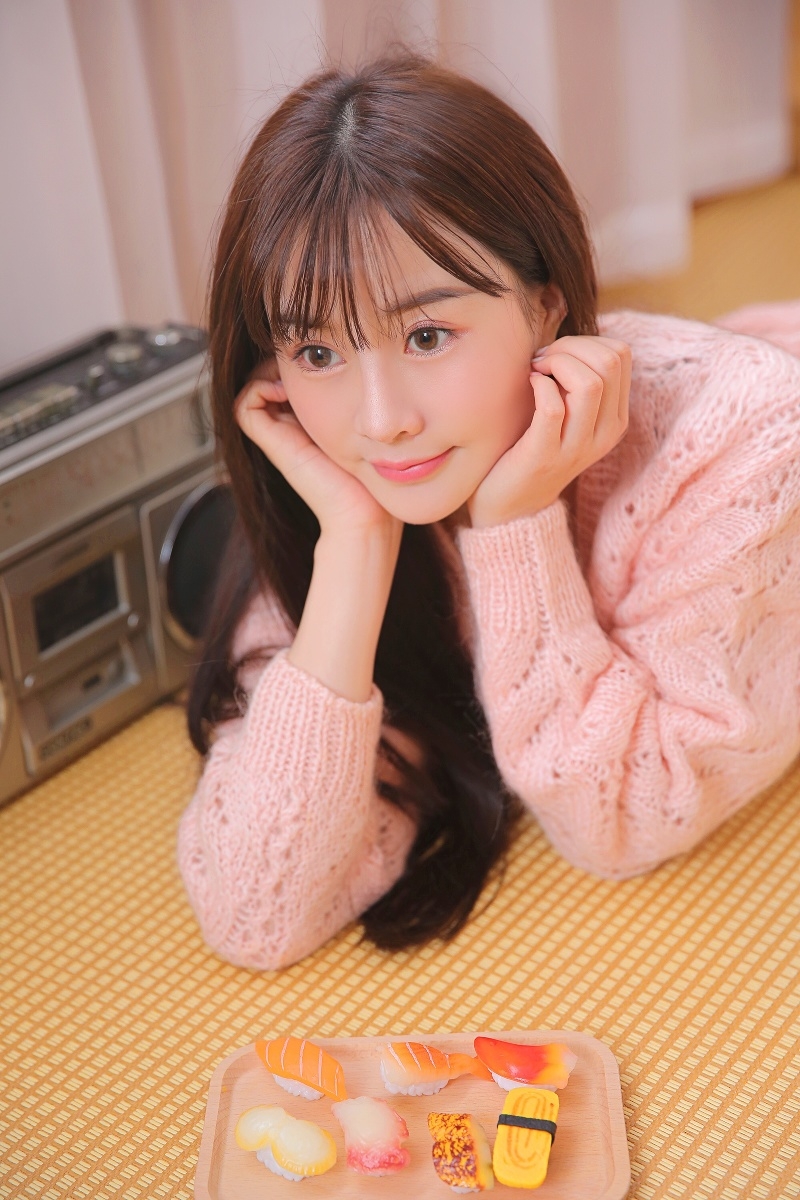 清纯美女黑长直发美丽动人写真