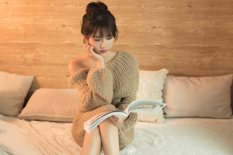 宅男女神性感香肩火辣美腿辣图