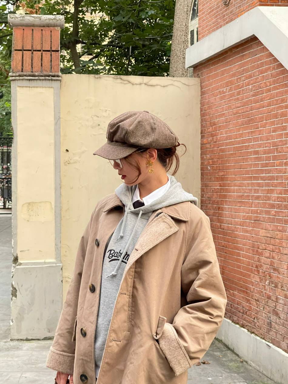 刘诗诗英伦风造型氛围感十足写真