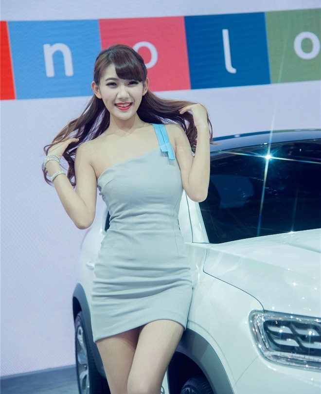 紧身包臀裙车模性感高跟鞋辣图