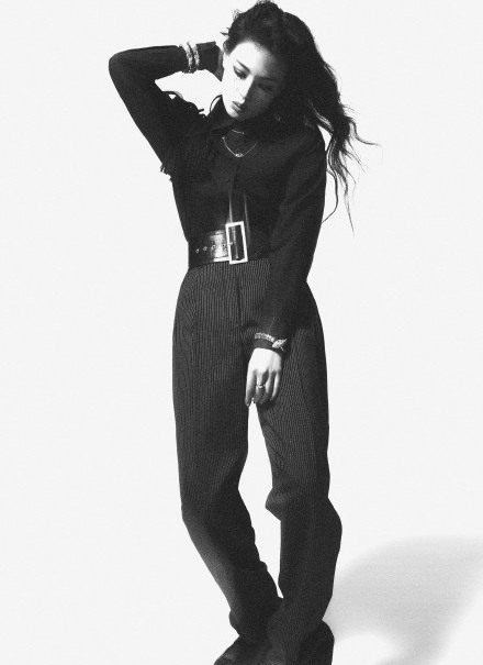 舒淇《时尚cosmo》黑色泪滴酷飒冷艳封面写真