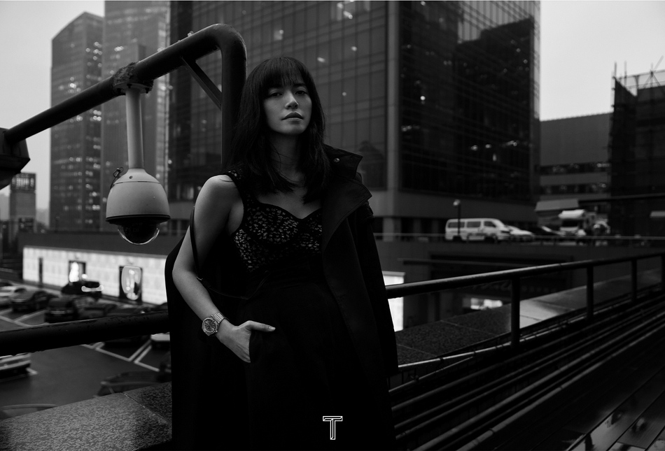 姚晨化身都市女郎故事感十足写真