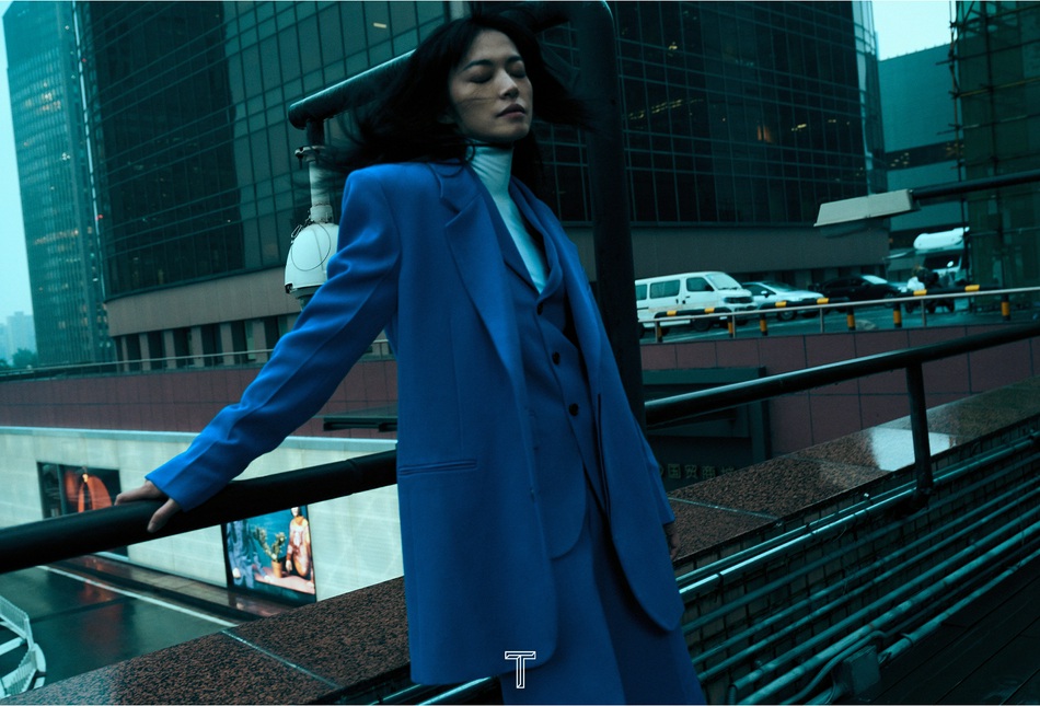 姚晨化身都市女郎故事感十足写真