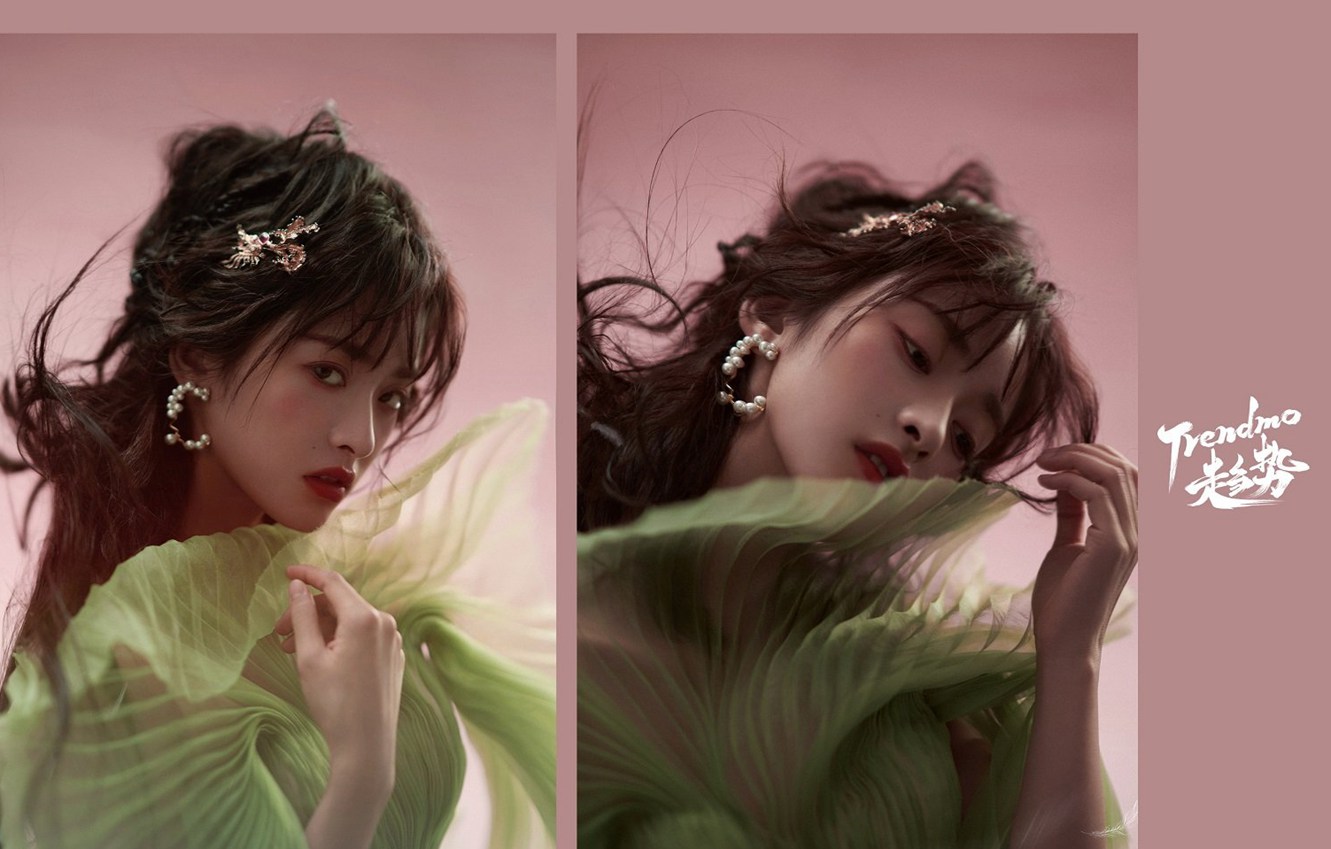 沈月泪痕妆《trendmo》写真易碎感氛围拉满 ​