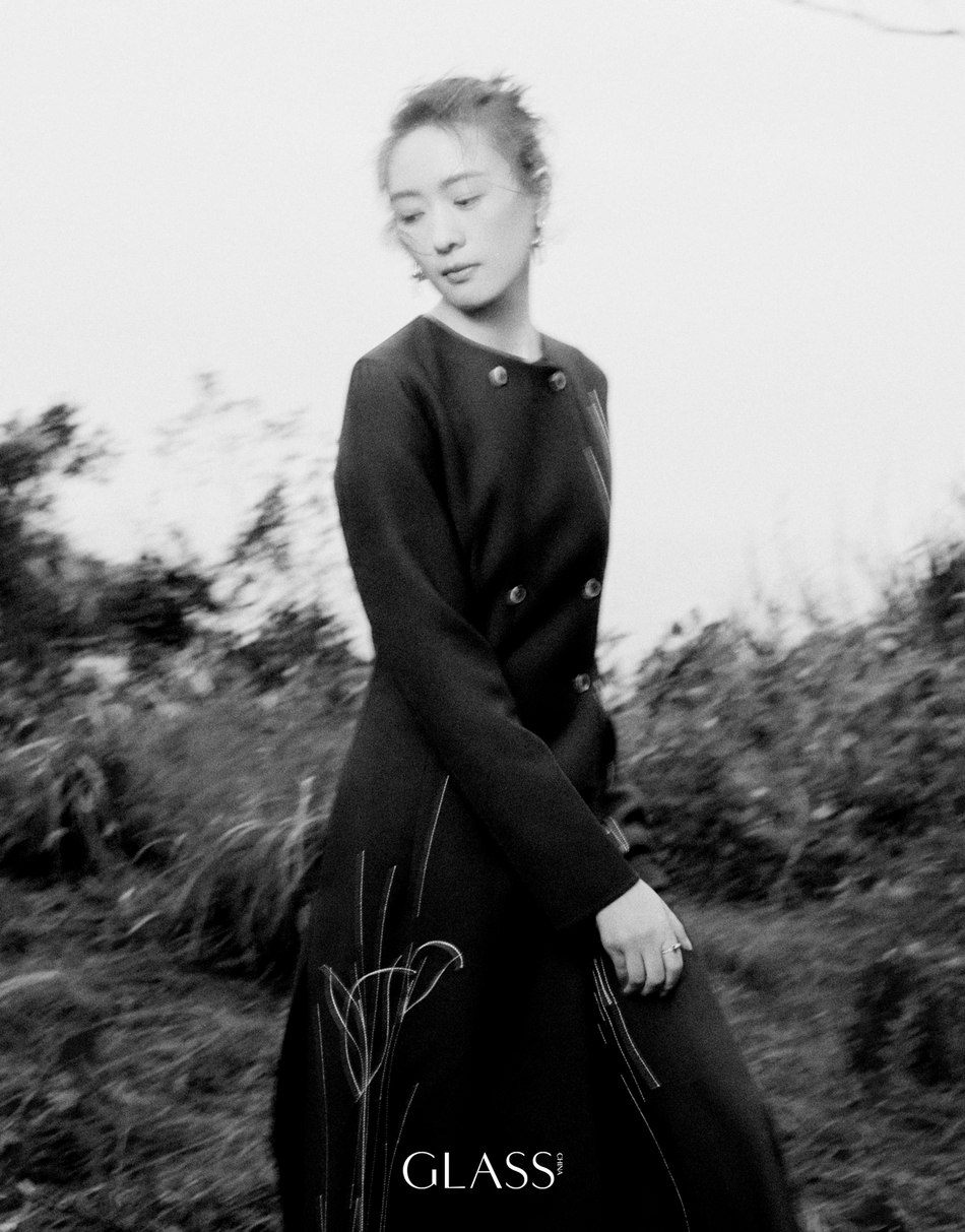 童瑶气质空灵脱俗宛如林中精灵