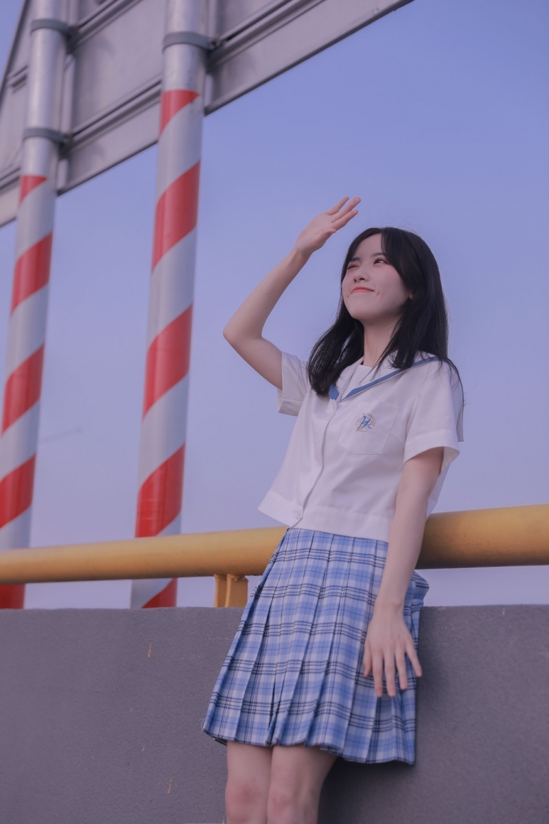 制服美女漂亮脸蛋精致侧颜写真