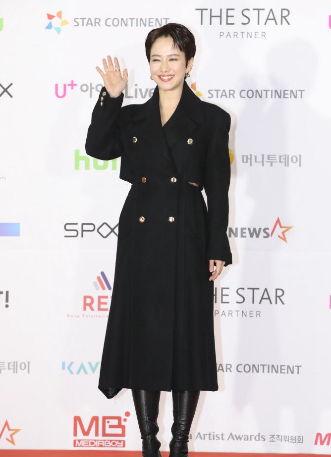 2021AAA颁奖礼部分嘉宾红毯高清图