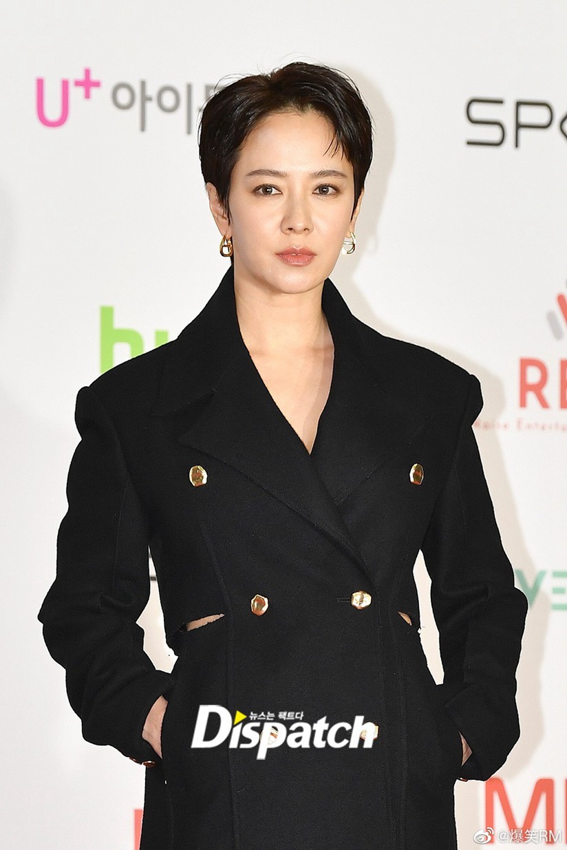 2021AAA颁奖礼部分嘉宾红毯高清图