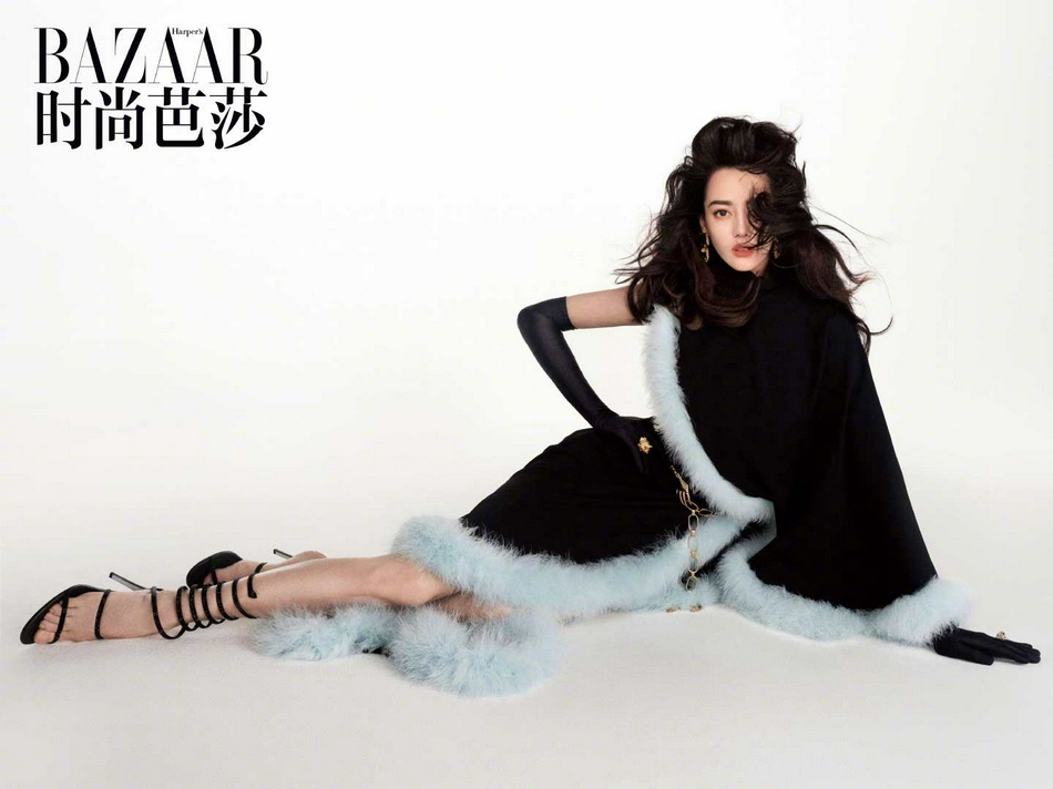 迪丽热巴百变造型变身摩登女郎