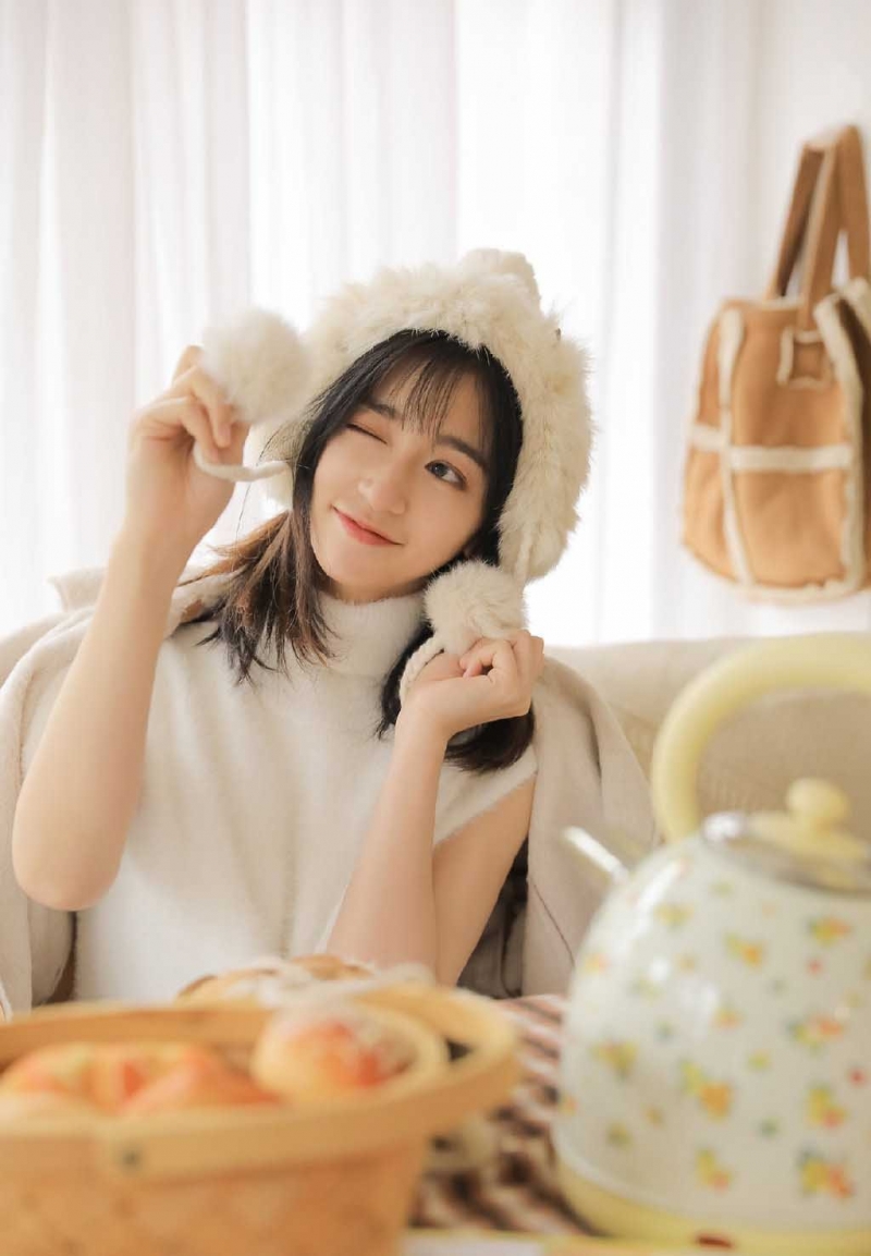 日韩美女可爱软萌高清个人写真摄影