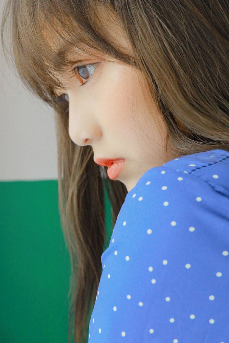 清纯美女漂亮脸蛋精致侧颜图片