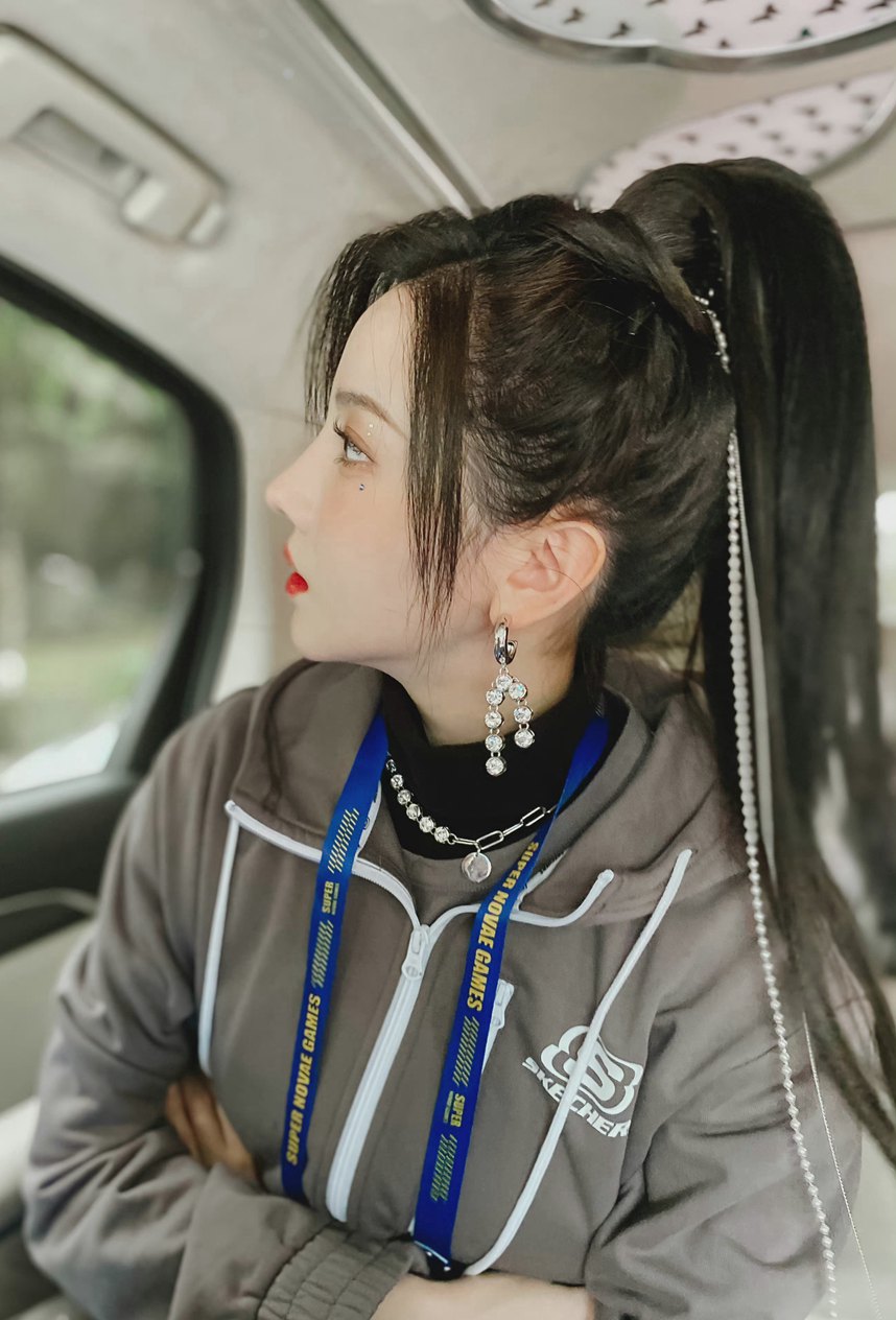 陈小纭《超新星运动会》射箭场上场下随拍高清照片